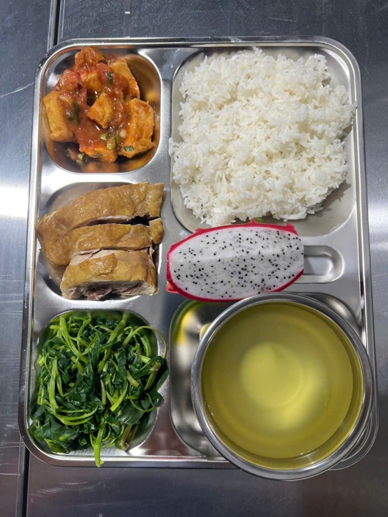 Suất Ăn Văn Phòng